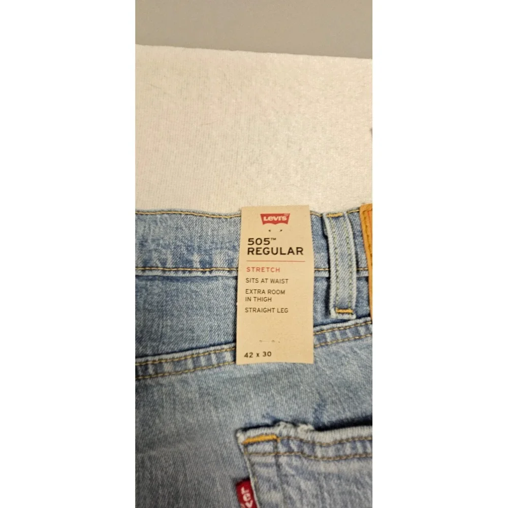 Levis 505 Regular Fit Stretch Jeans Mens 42x30 Light Wash Blue Straight Leg NWT